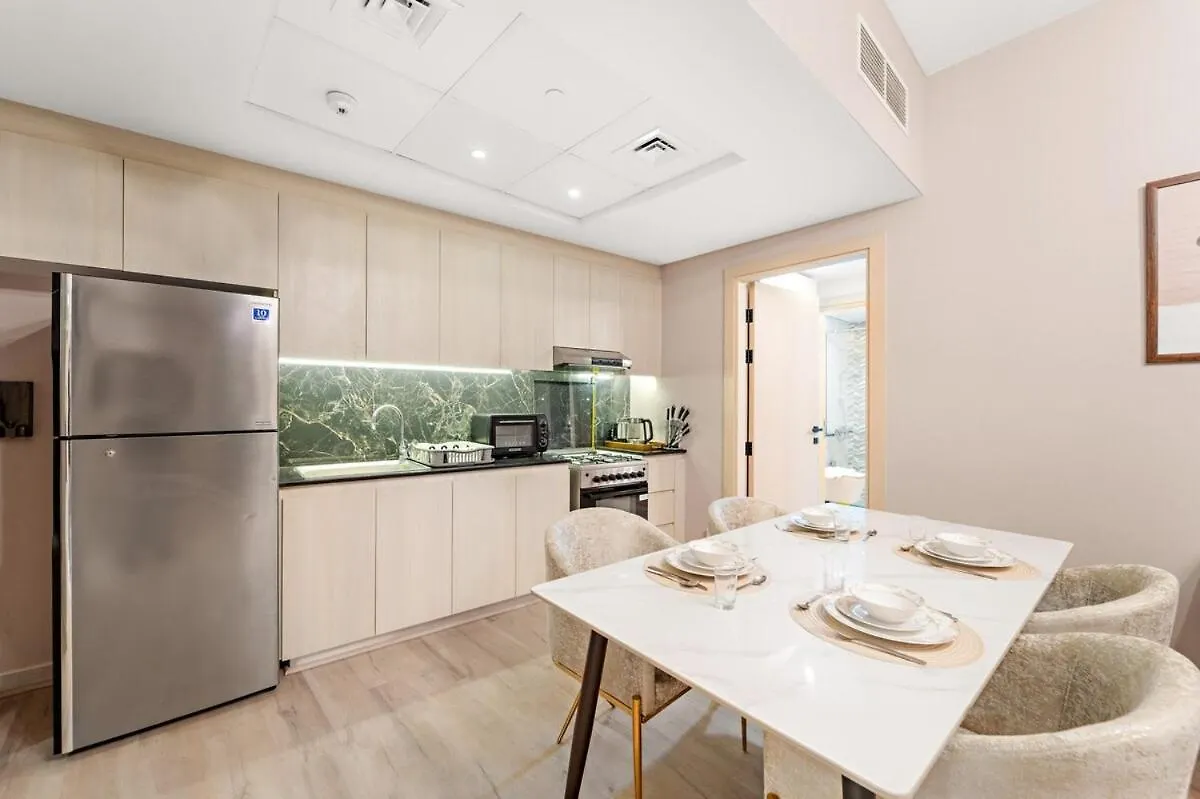 First Class 2Br Spectacular Views Dubai Apartment